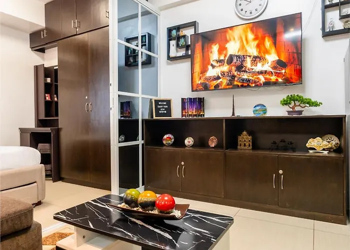 Modern At Shore 1 Residences Tower C - Near Mall Of Apartment *